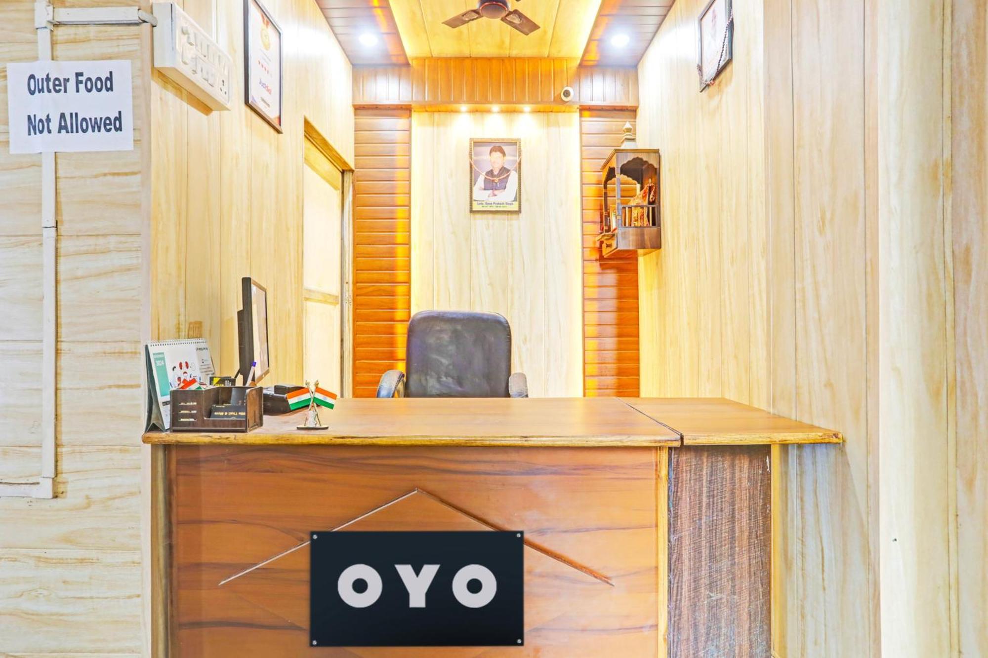 Hotel O Arvi Guest House Bénarès Extérieur photo